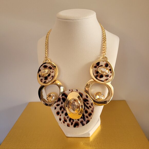 Leopard Print Statement Crystal Necklace. Gold Tone. Sparkling Accents. Natasha. - Picture 4 of 14